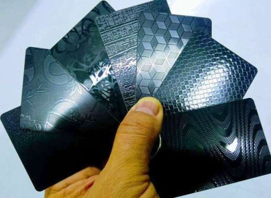A3+Size Card Lamination Steel Plate Glossy Matte Silk Pattern Finish Voor de productie van plastic kaarten