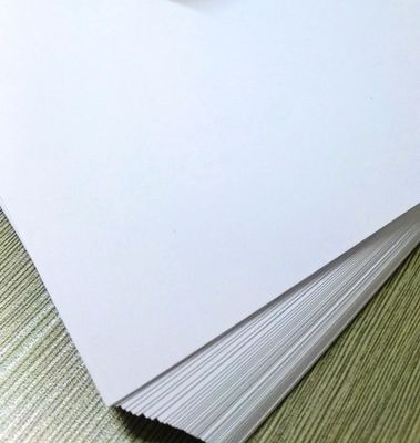 Diktebereik 0,12-0,76 mm PVC-kernplaat Offsetdrukken Zilkschermdrukken Voor de plastickaartindustrie