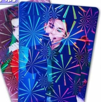 Glinsterend kaartmateriaal Hologramfilm 0,06 mm PVC-gecoate overlaag voor speciale ontwerpkaartproductie