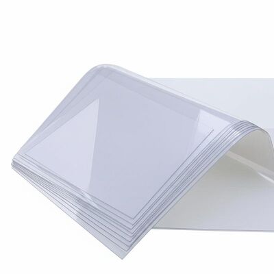 HRC80±20 Oppervlaktehardheid Smart Card Materiaal met 5,5% Transmissie en Bariumferriet Magnetische Laag voor Duurzame RFID-kaarten