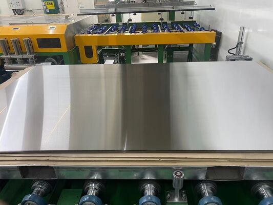 CCL Laminatie staalplaat Japanse hoogprecisie NAS legering staalplaat voor koper bekleed laminaat warm persen