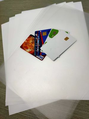295*480mm het Lage Vicat Plastic Blad van PC voor IC-Kaartenproductie Zonder contact